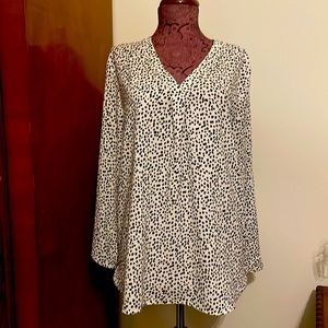 Ann Taylor Petite Black and White polka dot Leopard Print Blouse size Large LP